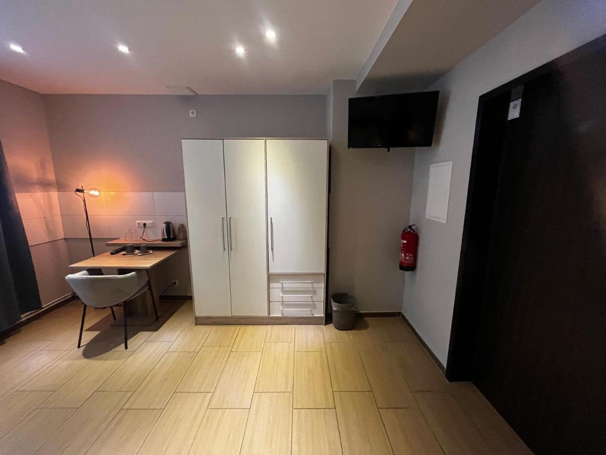 Mala Me Hotel Hanower Zewnętrze zdjęcie