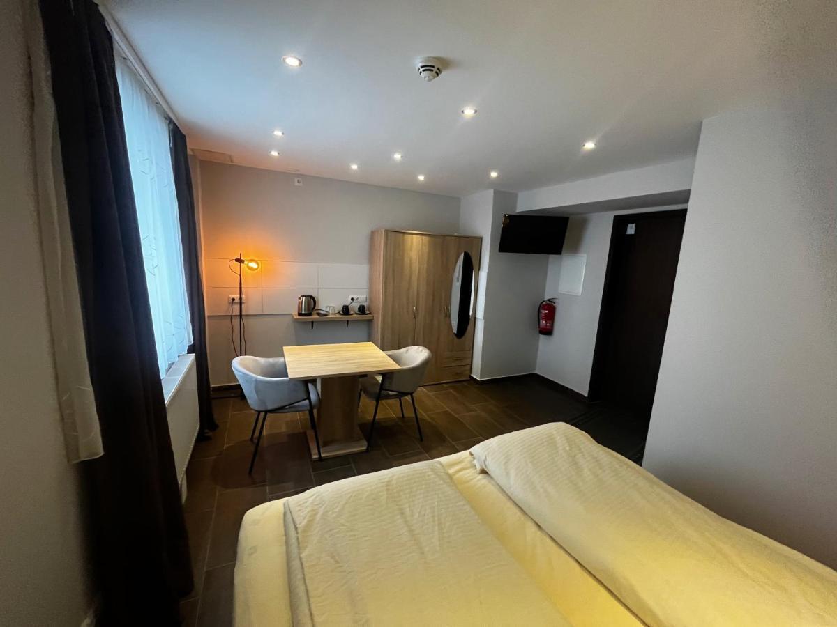 Mala Me Hotel Hanower Zewnętrze zdjęcie