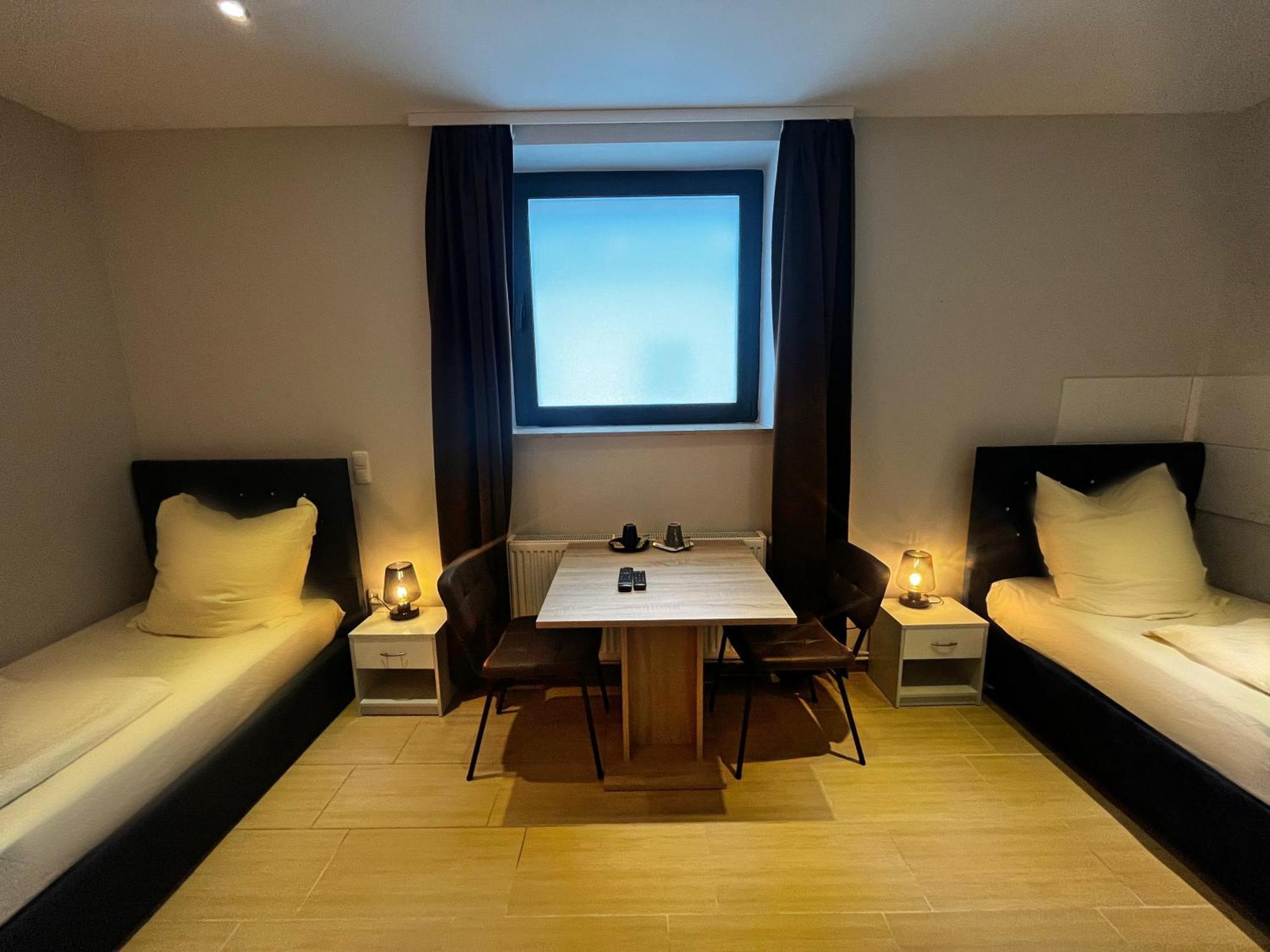 Mala Me Hotel Hanower Zewnętrze zdjęcie